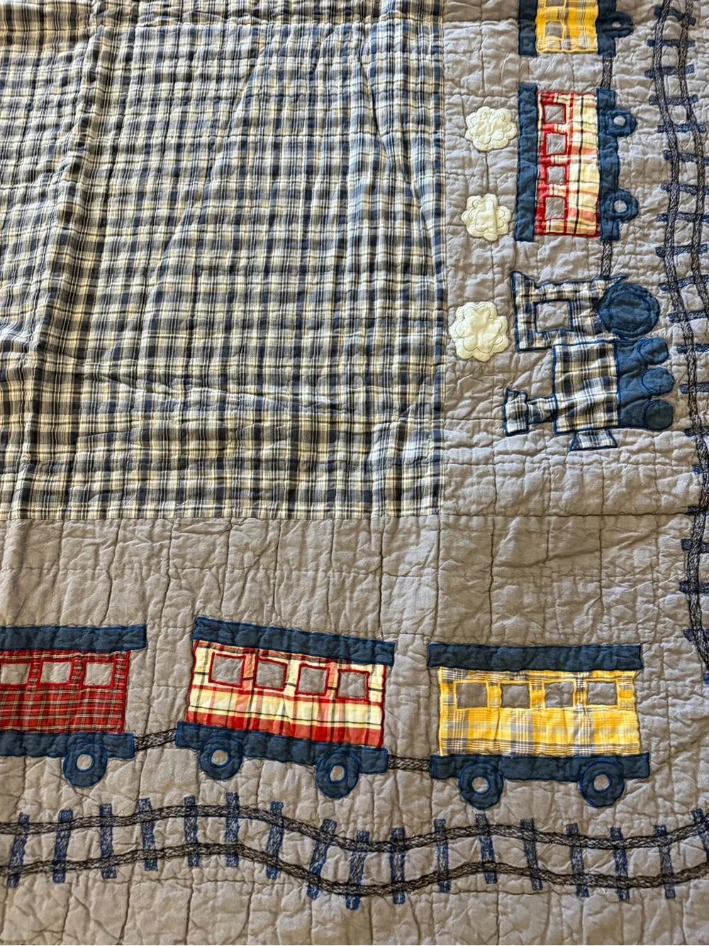 The Company Store CHOO-CHOO TRAINS Blue Red Plaid Chambray Kid Twin Quilt 83x63”